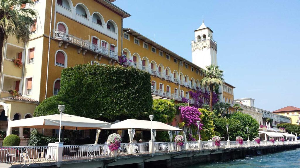 Garda-to-legszebb-varosai-Gardone-Riviera