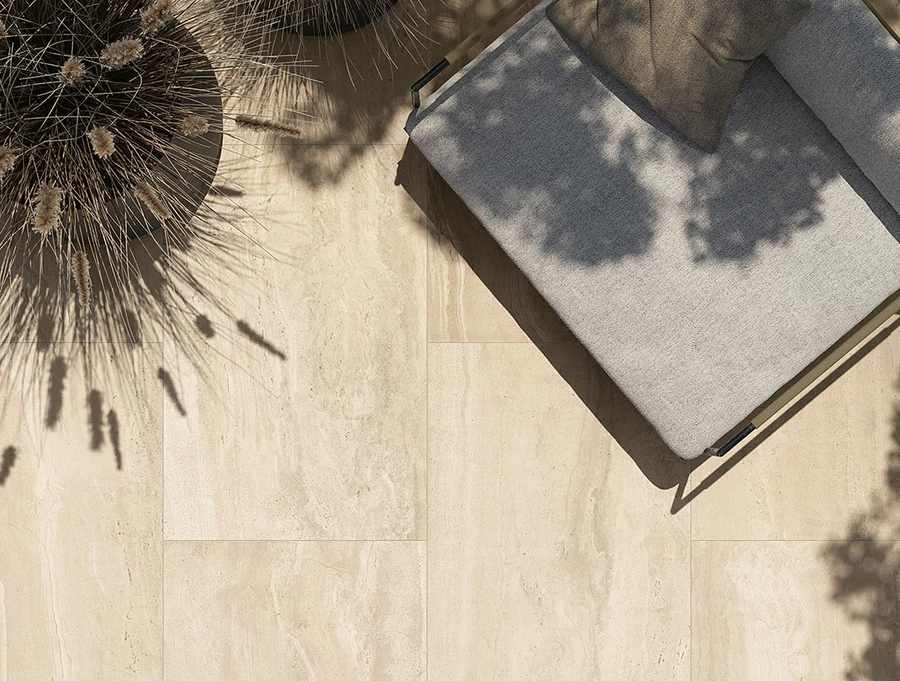 Hogyan válasszunk kültéri burkolatot egy életre?